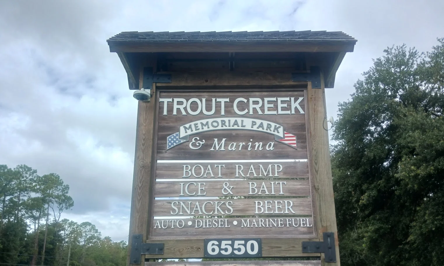 sign at trout creek marina boat ramp